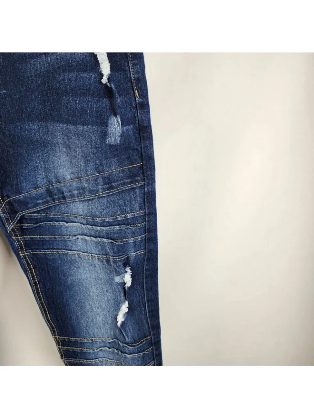 Southpole Jeans Mens 34x32 Blue Stacked Skinny Leg Distressed Denim